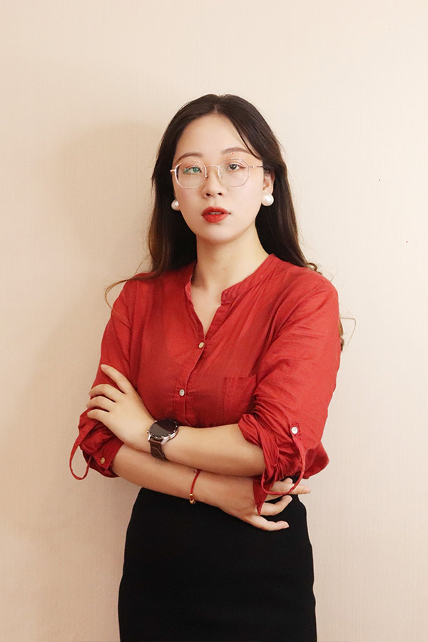 西乡张治华 本科学历，毕业于陕西师范大学